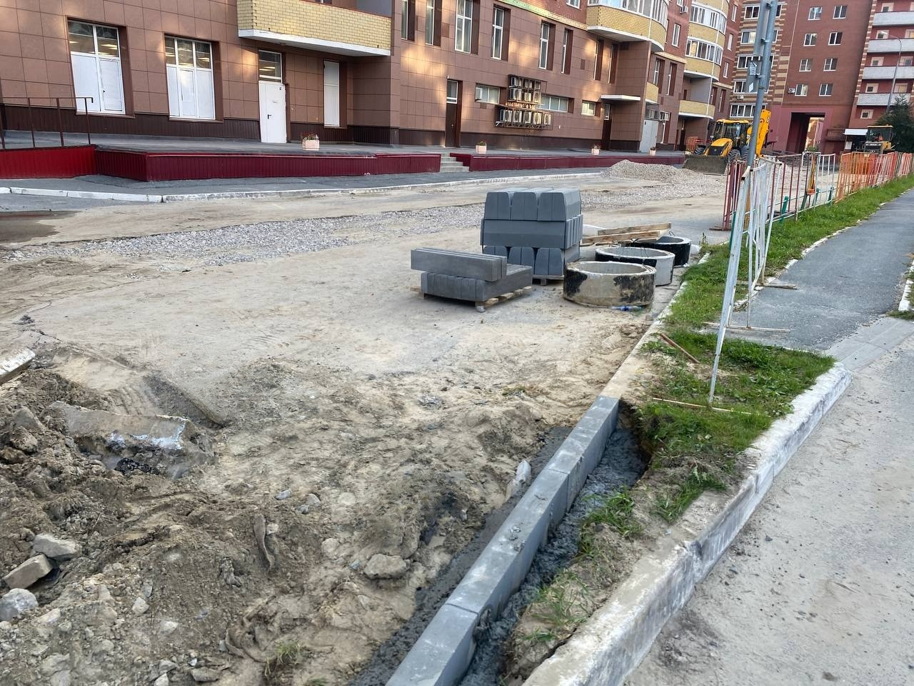 https://komsomolsk-na-amure.blago-s.ru/storage/app/uploads/public/670/ce4/a15/670ce4a151396919564409.jpg